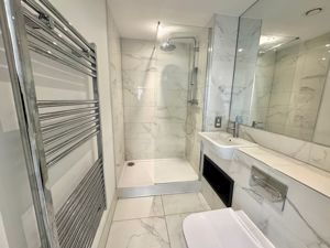 Photo 7- click for photo gallery